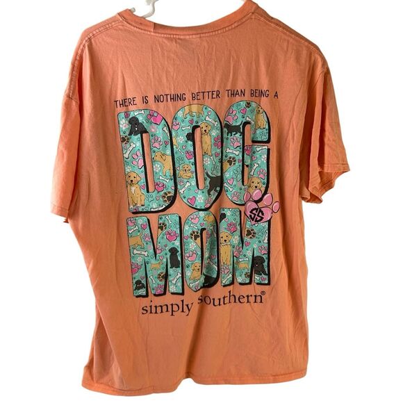 Ss Simply Southern large tshirt "Dog mom" (some discoloration) - Picture 1 of 9